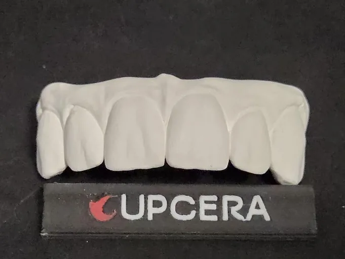 Arcata in zirconia in fase green, prima della sinterizzazione